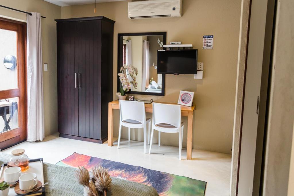 Mariu Upmarket Accommodation Mbombela Exterior photo